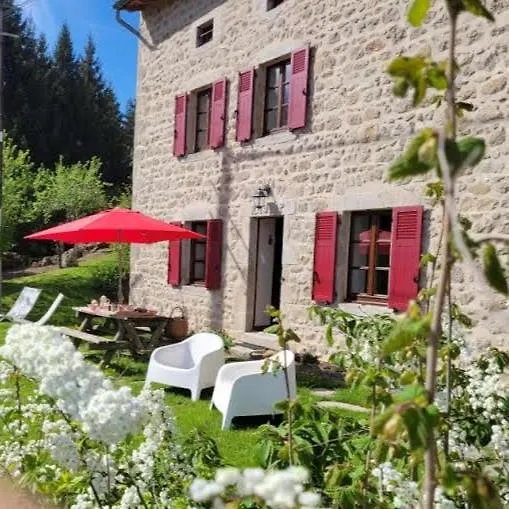 Se Reconnecter A La Nature Au Gite 3 Etoiles De Montager A Saint Andre De Chalencon 0*, Saint-Andre-de-Chalencon France